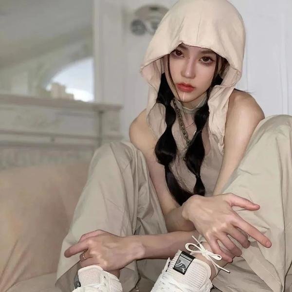白色女孩粤语